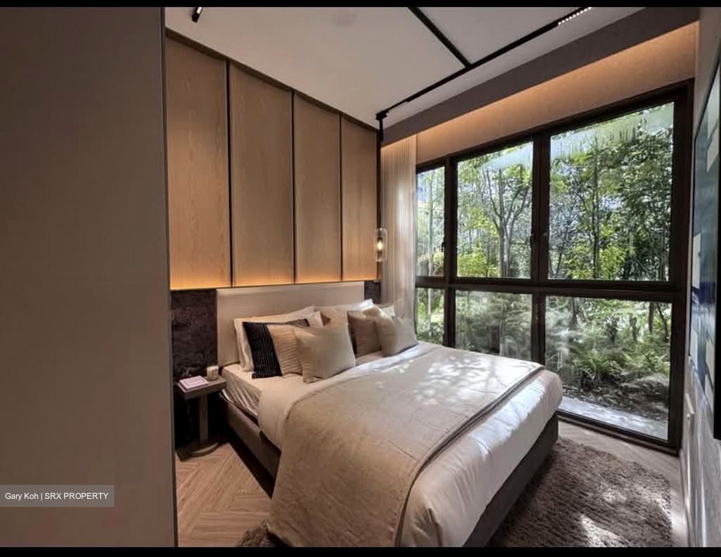 UE Square (D9), Apartment #550953091